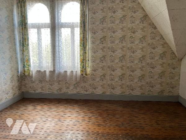 Maison 6 chambres avec cour et garage