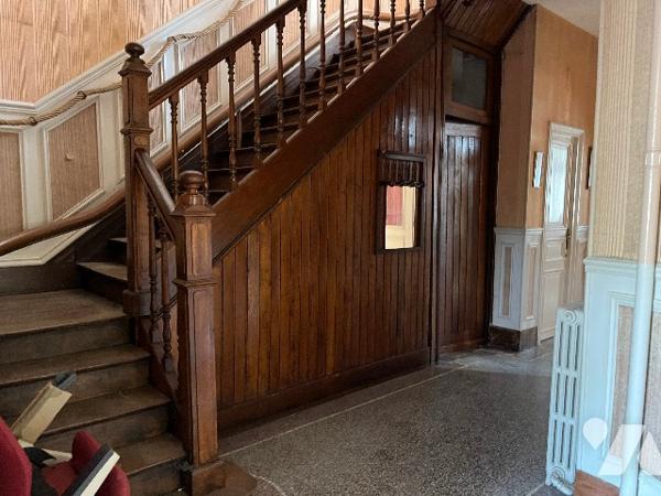 Maison 6 chambres avec cour et garage