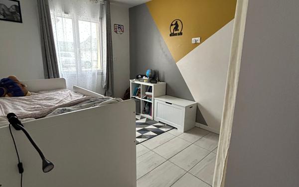 Maison à louer    6 pièces • 145 m2 Astis