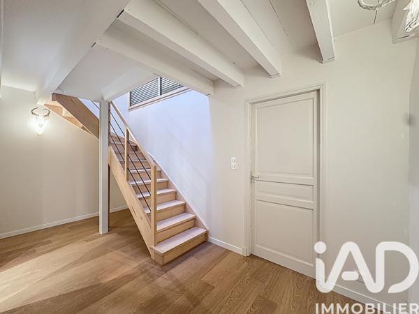 Maison à vendre 6 pièces 143 m² Villeneuve-lès-Avignon