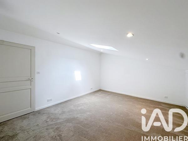Maison à vendre 6 pièces 143 m² Villeneuve-lès-Avignon