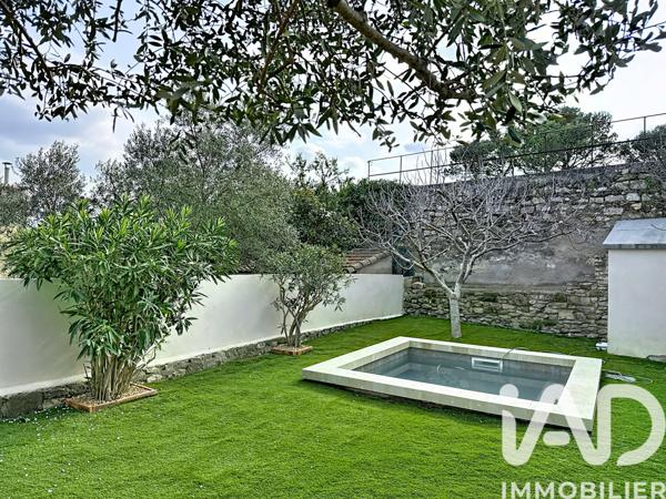 Maison à vendre 6 pièces 143 m² Villeneuve-lès-Avignon