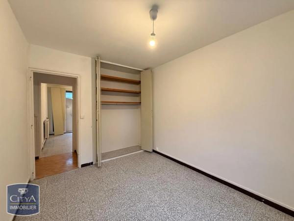 Appartement à louer 4 pièces 66.8m²