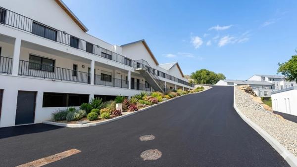 Dpt Finistère (29), à vendre QUIMPER appartement T2 dernier étage de 33 m² habitable - Box - Parking souterrain.