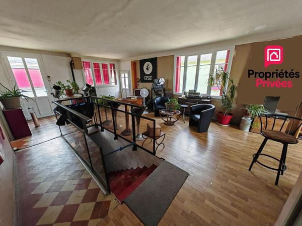 EXCLUSIVITE CHATEAUROUX - IMMEUBLE DE RAPPORT 1283 m² , locataires en place et extension possible