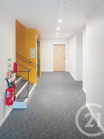 Maison à vendre  19 pièces - 395,50 m2 CHANGE - 53