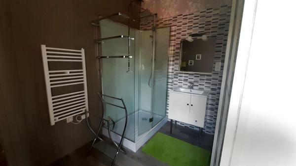 Maison
                                                                                                                                                                                                                                                                                                                        7 pièce(s)                                                                                                                                                                                                          5 chambre(s)                                                                                                                                                                                                          200  m²