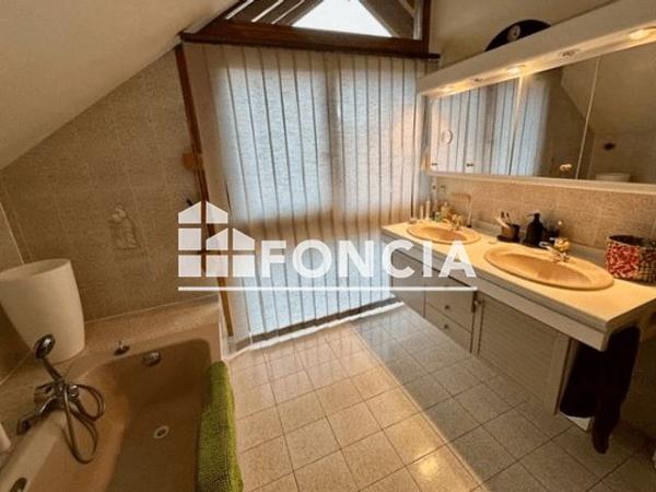 À vendre Maison 5 pièces 163 m² - Viry 74580