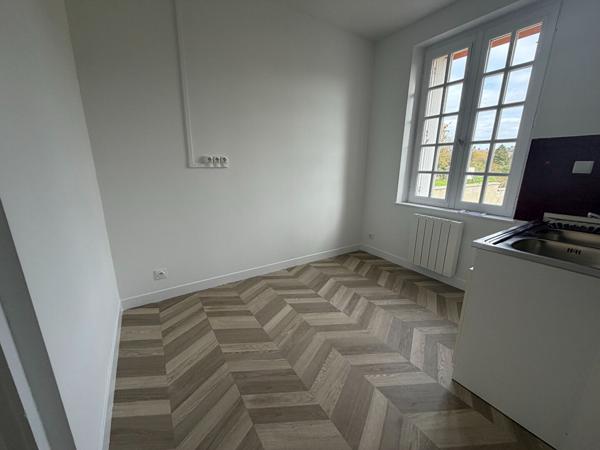 Appartement à louer à LA CHAPELLE D'ANDAINE - 1 CHAMBRE