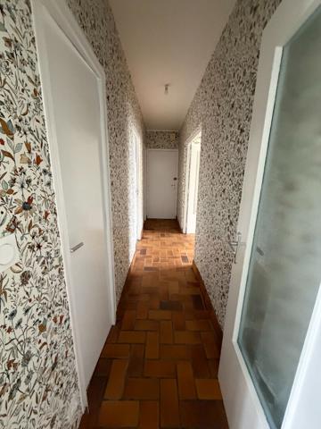 Appartement à louer à LA CHAPELLE D'ANDAINE - 1 CHAMBRE
