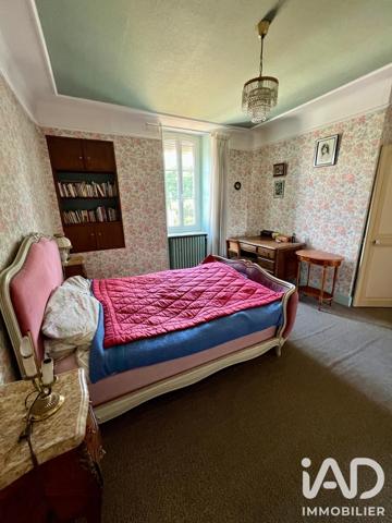 Maison à vendre 7 pièces 155,3 m² Saint-Doulchard