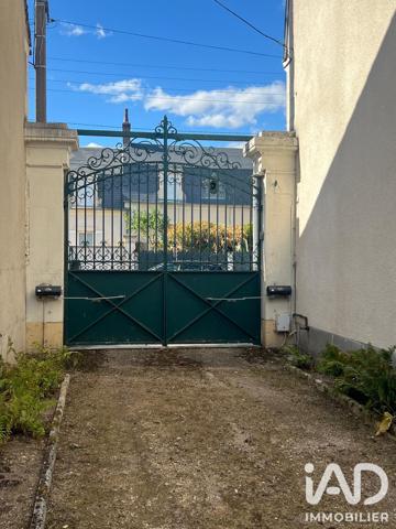 Maison à vendre 7 pièces 155,3 m² Saint-Doulchard