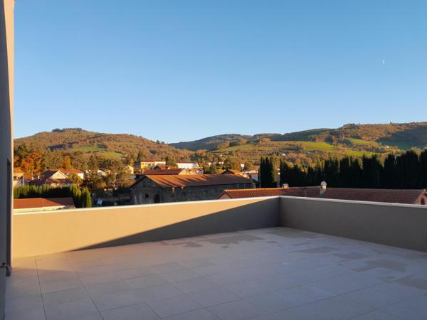 Sainte-Foy-l'Argentière (69610) T3 neuf avec terrasse et parking intérieur