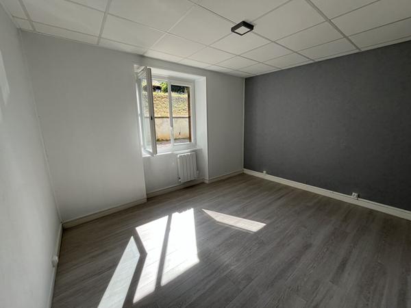 Appartement Saint Remy Sur Durolle 3 pièce(s) 68 m2 - 16 Rue de la Croix Rouge