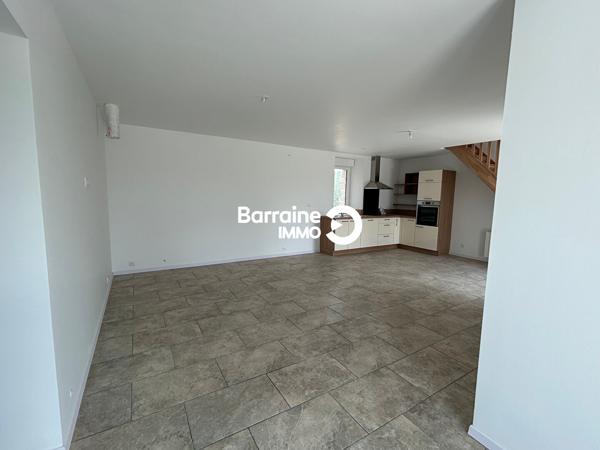 Location maison à Trézilidé, 4 pièces 100m²