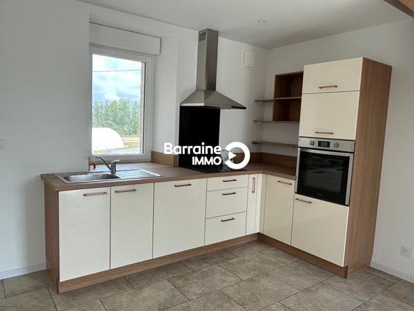 Location maison à Trézilidé, 4 pièces 100m²