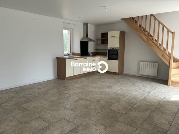 Location maison à Trézilidé, 4 pièces 100m²