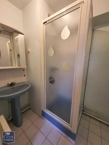 Appartement à louer 2 pièces 39.7m² Beauvais (60000)