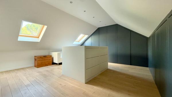 Maison Corbeil Essonnes 8 pièce(s) 280 m2