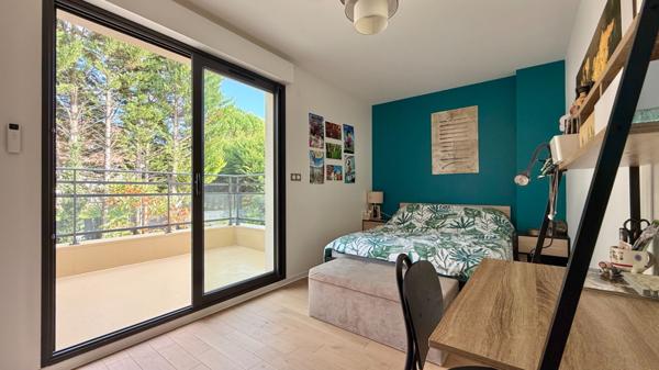 Maison Corbeil Essonnes 8 pièce(s) 280 m2