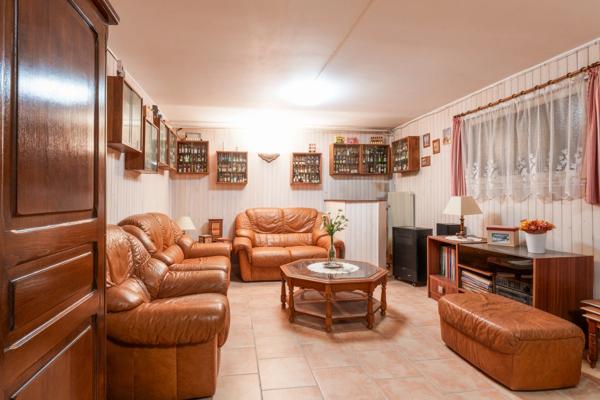 Maison à vendre 8 pièces SAINT CYR SUR LOIRE (37)