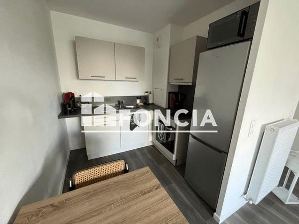 Location Appartement 2 pièces 43.53 m² - 14 RUE CLAUDE BERNARD Maurepas 78310