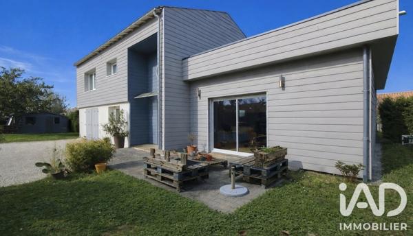Maison à vendre 7 pièces 150 m² Dompierre-sur-Mer
