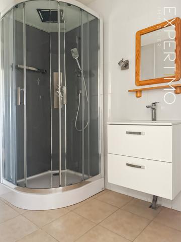 Vendres (34350) En exclusivité : villa 4 pièces avec veranda, terrasse et garage au calme dans une impasse