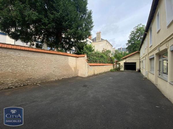 Parking à louer Poitiers (86000)