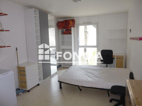 Location Studio meublé 19.64 m² - 34 RUE MARCELLIN BERTHELOT La Roche Sur Yon 85000