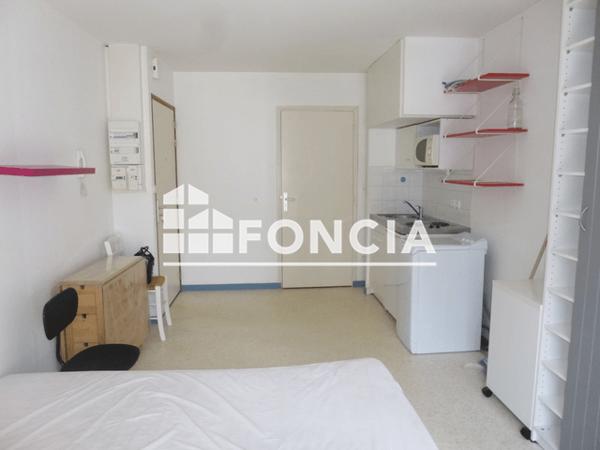 Location Studio meublé 19.64 m² - 34 RUE MARCELLIN BERTHELOT La Roche Sur Yon 85000