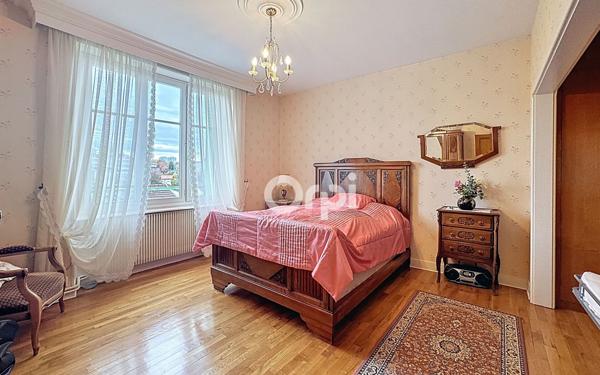 Maison à vendre    5 pièces • 136,72 m2 Limoges