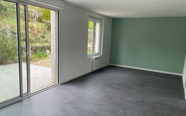 Maison à louer    4 pièces •  Château-Renault