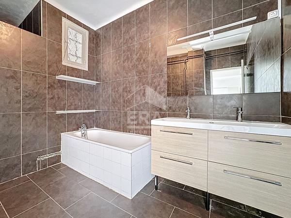 Appartement Marseille 4 pièce(s) 107 m2