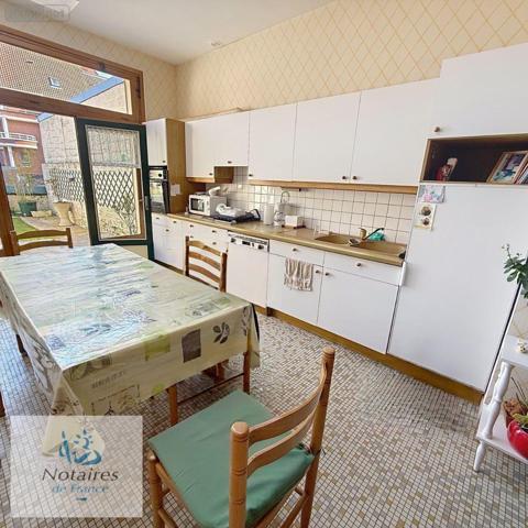 Maison de ville à vendre à Hazebrouck dans le Nord (59190), ref : 12993/1143   
Centre ville