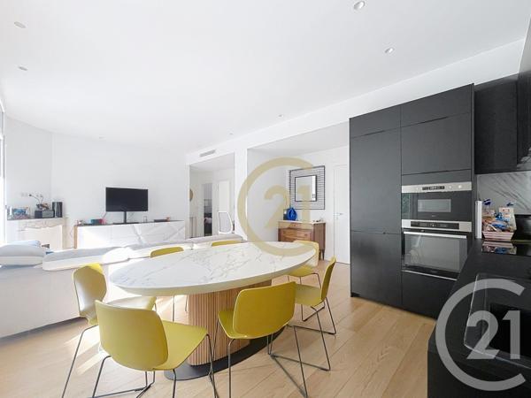 Appartement F5 à vendre  5 pièces - 89 m2 CANNES - 06