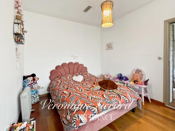 Maison de Plain-Pied sur 3049 M2 de terrain ideal investisseur
