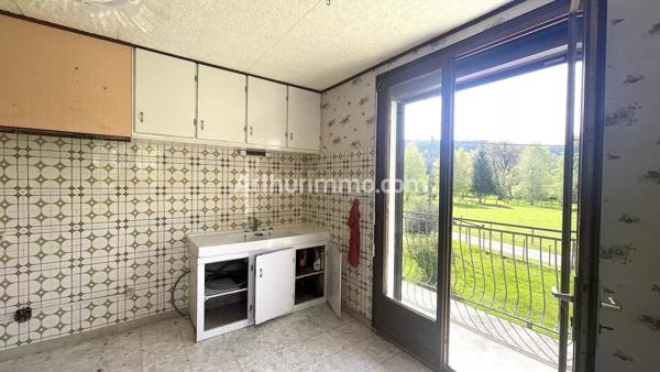 Vente Maison 8 pièces 165 m2 à Orgelet