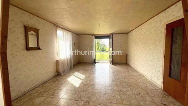 Vente Maison 8 pièces 165 m2 à Orgelet