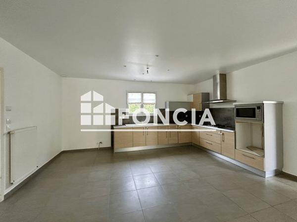 Location Maison 4 pièces 131.8 m² - ROUTE DE VILLESEQUELANDE Ste Eulalie 11170