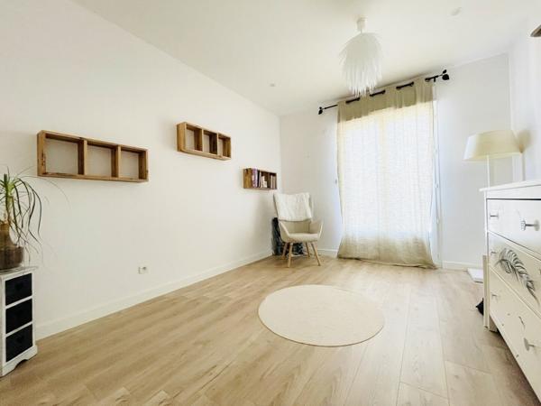 Maison 5p 140m2 terrain 916m2