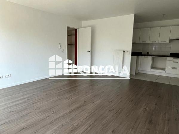 Location Appartement 3 pièces 65.15 m² - 82 RUE DES RUFFINS Montreuil 93100