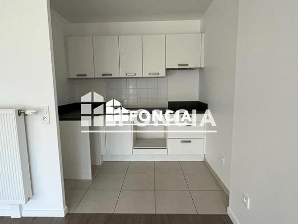 Location Appartement 3 pièces 65.15 m² - 82 RUE DES RUFFINS Montreuil 93100