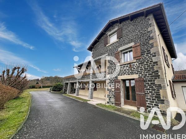 Maison à vendre 10 pièces 277 m² Le Monastier-sur-Gazeille