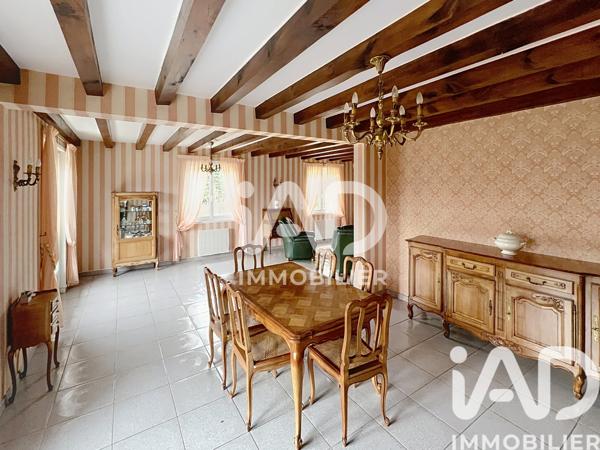 Maison à vendre 10 pièces 277 m² Le Monastier-sur-Gazeille