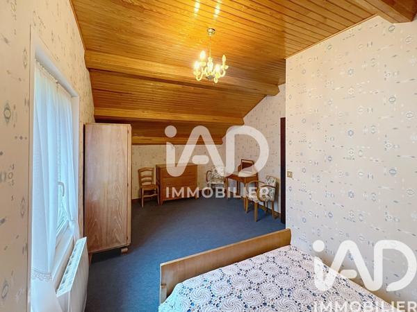 Maison à vendre 10 pièces 277 m² Le Monastier-sur-Gazeille