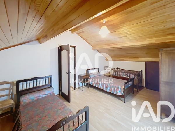 Maison à vendre 10 pièces 277 m² Le Monastier-sur-Gazeille