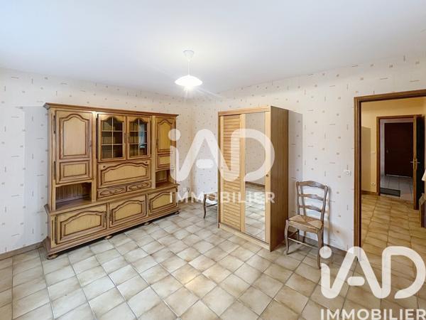 Maison à vendre 10 pièces 277 m² Le Monastier-sur-Gazeille