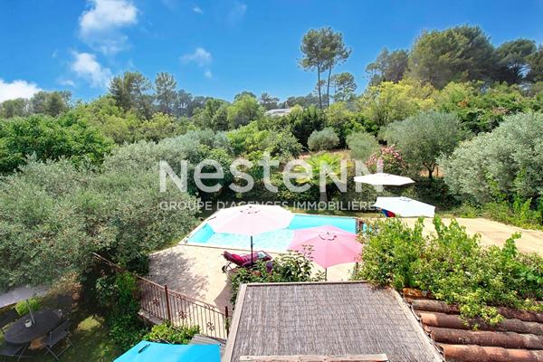 A VENDRE DRAGUIGNAN Bastide 3 suites parentales PISCINE terrain de 4000 m²