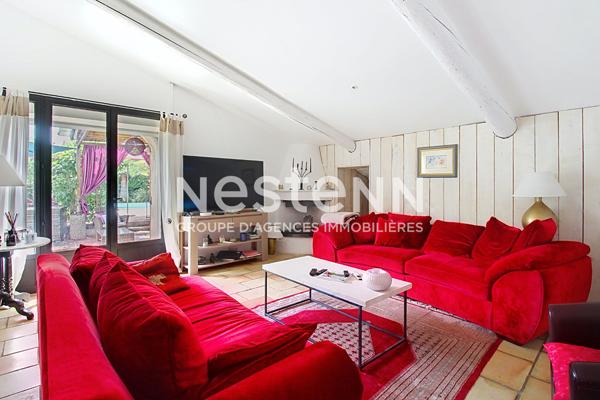 A VENDRE DRAGUIGNAN Bastide 3 suites parentales PISCINE terrain de 4000 m²